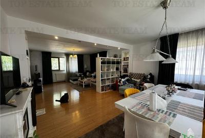 Zona Primarie Mogosoaia | Complex de case cu bariera | Curte Zona Primarie Mogosoaia | Complex de case cu bariera | Curte - 2