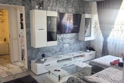 Apartament cu 2 camere decomandat în Central - 4