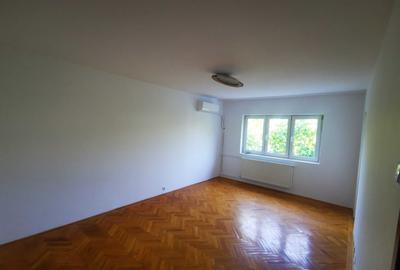 Vanzare apartament 2 camere Aviatiei - 5