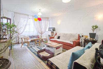 Casă cu 11 camere cu Canalizare în Dragomirești-Deal - 2