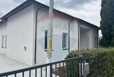 Spatiu comercial de 180mp de inchiriat in zona Central - 1