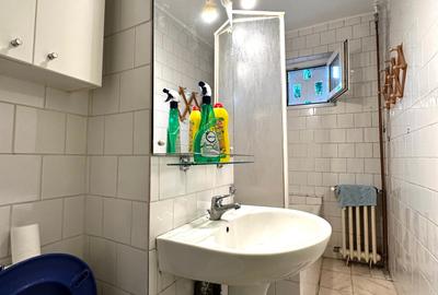 Proprietar , ap. 2 camere , etaj 2 - Dacia - 10