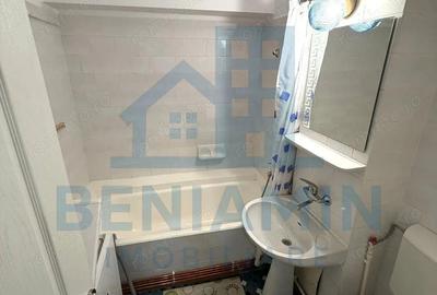 Apartament cu 2 camere decomandat în Calea București - 9