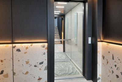 Apartament cu 3 camere decomandat în Delfinariu - 21