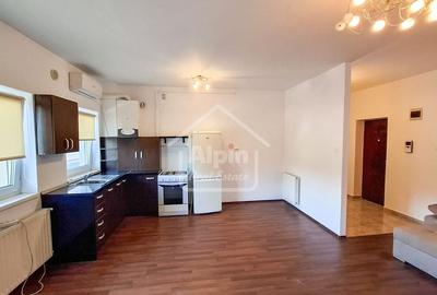 Garsonieră decomandată, mobilată în Tractorul - 13