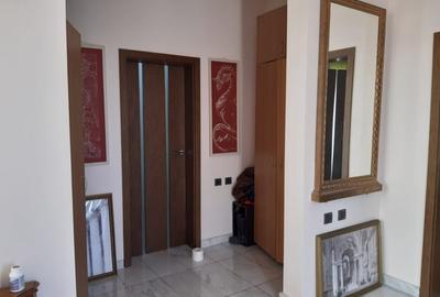 Arh. mediteraneana,constr.2012,garaj demisol 120 mp,7 camere,5 bai,7 min metrou - 3