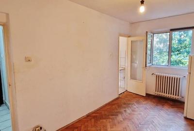 Apartament cu 2 camere nedecomandat în Central