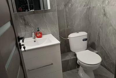 Apartament cu 4 camere, Micro 17, langa piata - 4