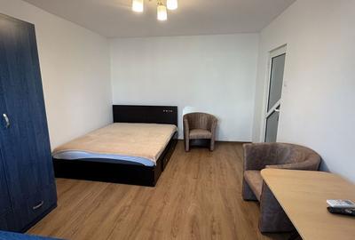 Garsonieră decomandată în Central - 3