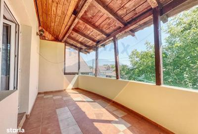 Casă cu 6 camere cu Teren 638 Mp în Pădureni - 12