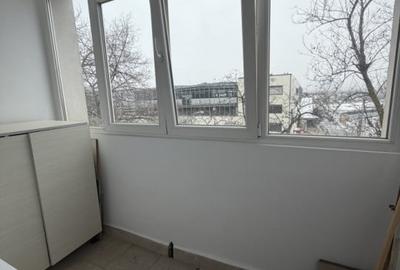 Apartament cu 3 camere decomandat, mobilat în Drumul Taberei - 10