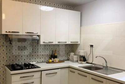 Apartament cu 4 camere semidecomandat în Sinaia - 3