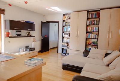 VILA DE LUX, zona Cartier Sasar , 450mp cu 10 ari teren! - 10