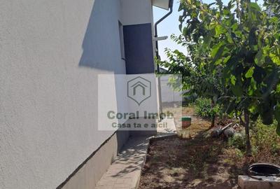 Inchiriez casa intrare Comuna Berceni - 11