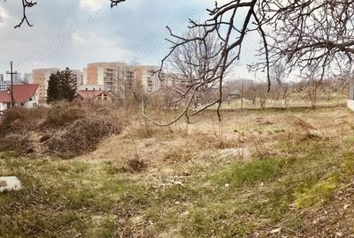 Teren de 1043 mp, în Tătărași