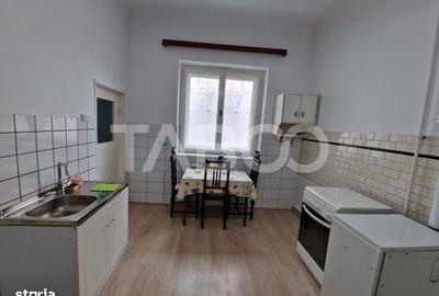 Apartament cu 4 camere decomandat în Paltin - 15