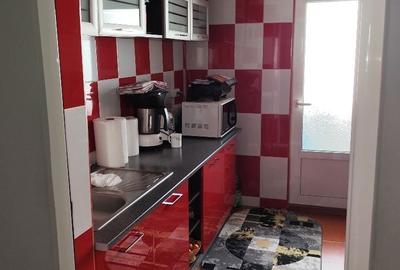 Apartament cu 2 camere decomandat în Radu Negru - 2
