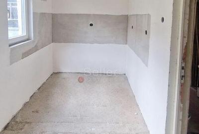 Casă cu 5 camere cu Teren 273 Mp în Central - 6