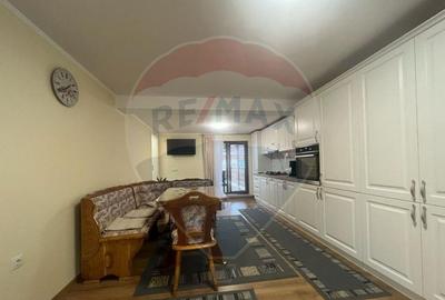 Apartament deosebit, situat la casa - zona Centrala - 6