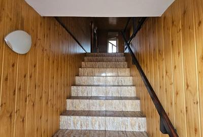 Casă cu 6 camere cu Teren 450 Mp în Calea București - 9