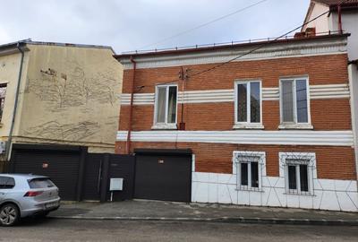 Casă individuală cu 5 camere cu Teren 430 Mp în Ultracentral - 1