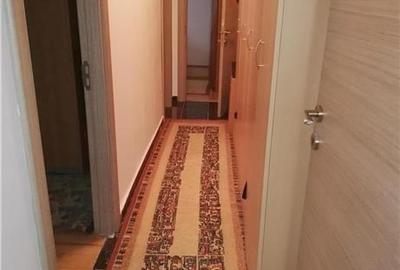 Apartament cu 4 camere semidecomandat, mobilat în Berceni - 12