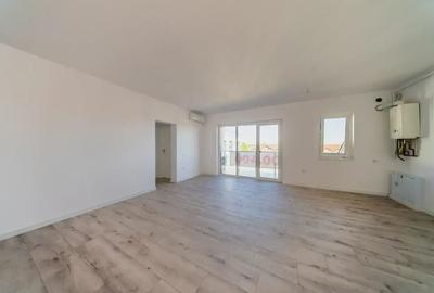 Apartament 2.5 camere de vanzare Arad - 8