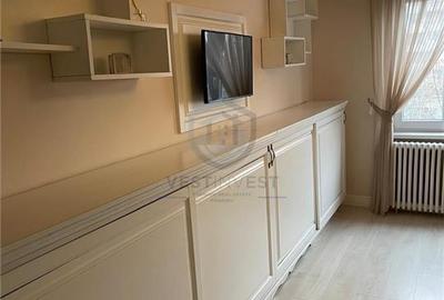 Apartament cu 3 camere, Bulevardul Dacia - 7