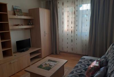 Apartament cu 2 camere decomandat în Titan - 1