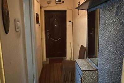 Apartament cu 3 camere semidecomandat în Giulești - 16