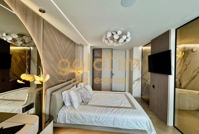 SUPERB/ PENTHOUSE MOBILAT SI UTILAT/ 3 PARCARI/ TERASA 70 mp - 15