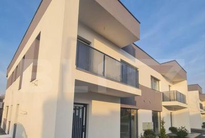 Casă cu 4 camere cu Teren 250 Mp în Florești