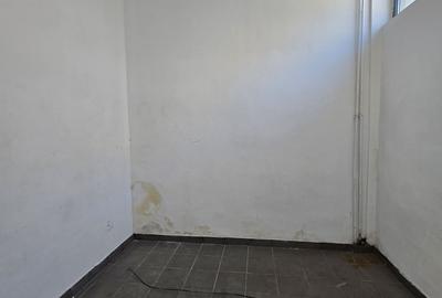 Spațiu comercial, de 80 mp, în Central
