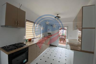 Duplex cu 5 camere cu Teren 200 Mp în Aeroport - 3