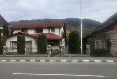 Casă cu 4 camere cu Teren 496 Mp în Valea Doftanei