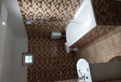 Casă cu 3 camere în Central