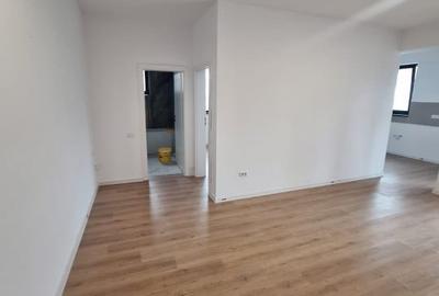 Birou, de 55 mp, în Tomis III - 6