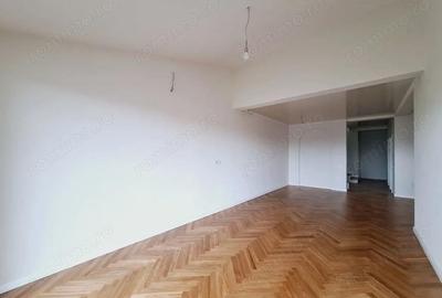 Casă cu 5 camere cu Teren 280 Mp în Braytim - 13