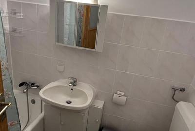 Apartament cu 3 camere în Berceni - 3