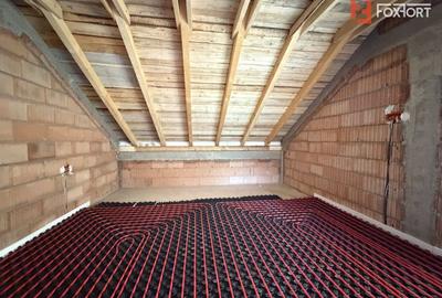 Casă individuală cu 4 camere cu Canalizare în Sânandrei - 10