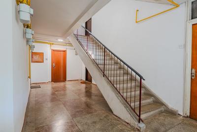 Apartament cu 4 camere semidecomandat, mobilat în Răcădău - 33