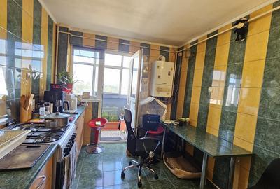 Apartament cu 4 camere în Micro 18 - 4