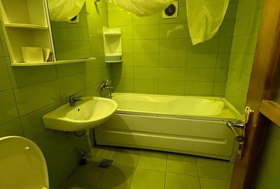 Apartament cu 2 camere în C5 - 6