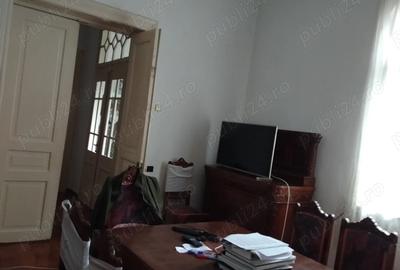 Casa interbelica in zona Stadionului Ilie Oana - 7