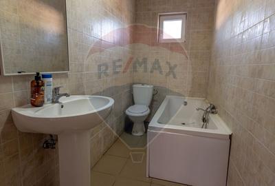 Hotel de vanzare la cateva minute de Podul Mogosoaia - 14