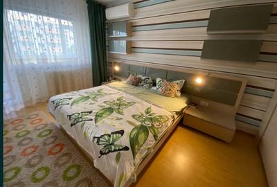 Stefan cel Mare METROU Parcul Circului bl.1982,et.2/8 Amenajat,2 bai,boiler - 2