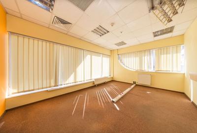 Spațiu comercial, de 612 mp, în 13 Decembrie - 12