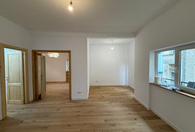 Apartament renovat - doua camere - 56 mp - 4