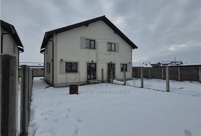 Duplex zona excelenta - finisaje la alegere - spatii generoase - 2