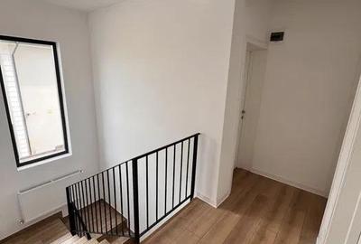 Casă cu 4 camere cu Teren 350 Mp în Miroslava - 5